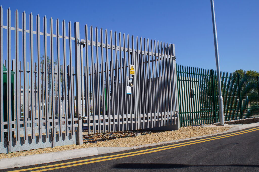 grp palisade fencing