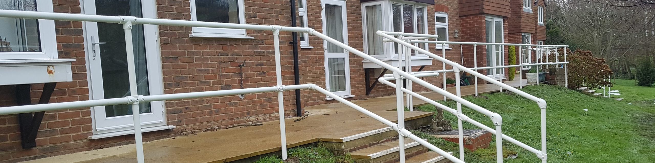 keyclamphandrail Ezi Klamp Systems